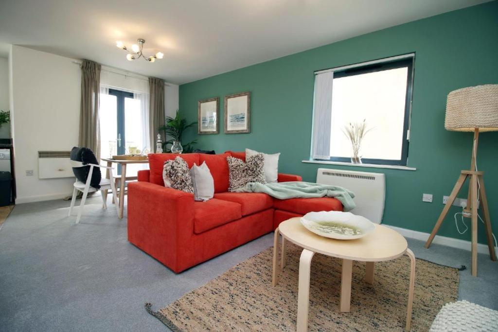 Observatory 2 Bedroom Apartment Overlooking Beach Swansea Exterior photo